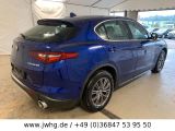 Alfa Romeo Stelvio bei Sportwagen.expert - Abbildung (4 / 15)