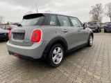 Mini Cooper bei Sportwagen.expert - Abbildung (4 / 12)