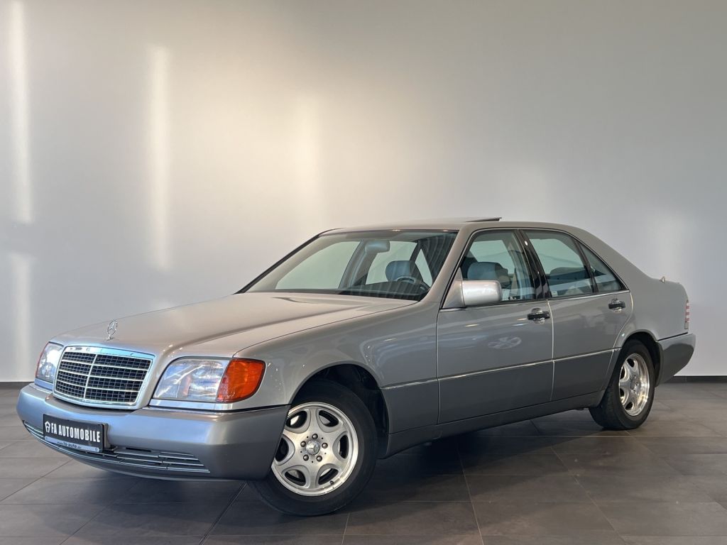 Mercedes-Benz 300 bei Sportwagen.expert - Hauptabbildung Mercedes-Benz 300 bei Sportwagen.expert - Hauptabbildung