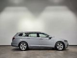 VW Passat bei Sportwagen.expert - Abbildung (7 / 10)