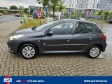 Peugeot 206+ bei Sportwagen.expert - Abbildung (4 / 15)