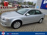 Audi A4 bei Sportwagen.expert - Abbildung (4 / 15)