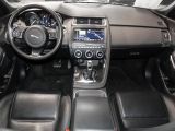 Jaguar E-Pace bei Sportwagen.expert - Abbildung (3 / 15)