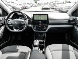 Hyundai IONIQ bei Sportwagen.expert - Abbildung (8 / 15)