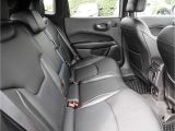 Jeep Compass bei Sportwagen.expert - Abbildung (6 / 13)