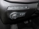 Jeep Compass bei Sportwagen.expert - Abbildung (8 / 15)