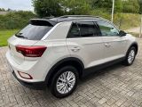 VW T-Roc bei Sportwagen.expert - Abbildung (3 / 15)