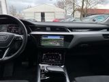 Audi Q8 bei Sportwagen.expert - Abbildung (14 / 15)