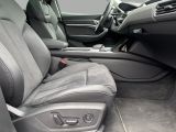 Audi Q8 bei Sportwagen.expert - Abbildung (7 / 15)