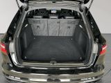 Audi A4 bei Sportwagen.expert - Abbildung (9 / 15)