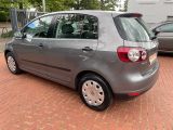 VW Golf Plus bei Sportwagen.expert - Abbildung (3 / 10)