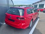 VW Passat bei Sportwagen.expert - Abbildung (3 / 5)