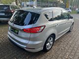 Ford S-Max bei Sportwagen.expert - Abbildung (8 / 15) Ford S-Max bei Sportwagen.expert - Abbildung (8 / 15)