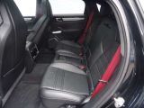Porsche Cayenne bei Sportwagen.expert - Abbildung (8 / 15)