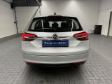 Opel Insignia bei Sportwagen.expert - Abbildung (4 / 15)