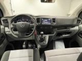 Opel Vivaro bei Sportwagen.expert - Abbildung (12 / 15)