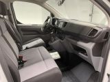 Opel Vivaro bei Sportwagen.expert - Abbildung (10 / 15)