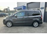 Ford Tourneo bei Sportwagen.expert - Abbildung (2 / 15)