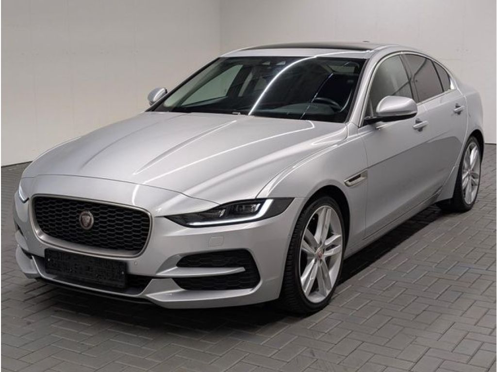 Jaguar XE bei Sportwagen.expert - Hauptabbildung Jaguar XE bei Sportwagen.expert - Hauptabbildung