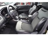 Jeep Compass bei Sportwagen.expert - Abbildung (8 / 15)