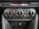 Mazda 2 bei Sportwagen.expert - Abbildung (14 / 15)