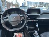 Peugeot 2008 bei Sportwagen.expert - Abbildung (9 / 15)