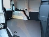 VW Caddy bei Sportwagen.expert - Abbildung (10 / 13)