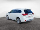 Mitsubishi Outlander bei Sportwagen.expert - Abbildung (3 / 15) Mitsubishi Outlander bei Sportwagen.expert - Abbildung (3 / 15)