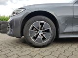 BMW 3er bei Sportwagen.expert - Abbildung (12 / 13)