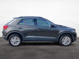 VW T-Roc bei Sportwagen.expert - Abbildung (8 / 15) VW T-Roc bei Sportwagen.expert - Abbildung (8 / 15)