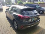 Ford Focus bei Sportwagen.expert - Abbildung (6 / 15)