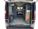 Opel Vivaro bei Sportwagen.expert - Abbildung (13 / 15)