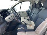 Opel Vivaro bei Sportwagen.expert - Abbildung (9 / 15)