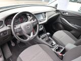 Opel Grandland X bei Sportwagen.expert - Abbildung (8 / 15)