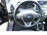 Ford B-MAX bei Sportwagen.expert - Abbildung (12 / 15)