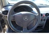 Mercedes-Benz A-Klasse bei Sportwagen.expert - Abbildung (11 / 15)