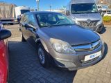Opel Astra bei Sportwagen.expert - Abbildung (4 / 15)