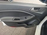 Hyundai i20 bei Sportwagen.expert - Abbildung (13 / 15)