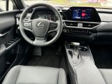 Lexus UX bei Sportwagen.expert - Abbildung (8 / 15)