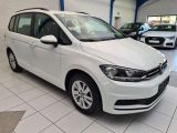 VW Touran bei Sportwagen.expert - Abbildung (4 / 15)