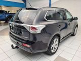 Mitsubishi Outlander bei Sportwagen.expert - Abbildung (9 / 15)