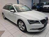 Skoda Superb bei Sportwagen.expert - Abbildung (4 / 15) Skoda Superb bei Sportwagen.expert - Abbildung (4 / 15)