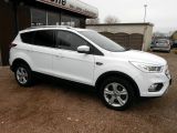 Ford Kuga bei Sportwagen.expert - Abbildung (4 / 15)