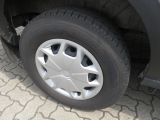 Ford Transit bei Sportwagen.expert - Abbildung (10 / 15)