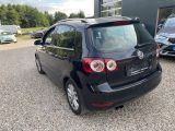 VW Golf Plus bei Sportwagen.expert - Abbildung (3 / 8)