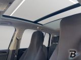 VW Touran bei Sportwagen.expert - Abbildung (12 / 15)