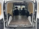Renault Rapid bei Sportwagen.expert - Abbildung (10 / 13)