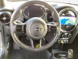 Mini Cooper bei Sportwagen.expert - Abbildung (13 / 15)