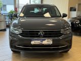 VW Tiguan bei Sportwagen.expert - Abbildung (2 / 15)