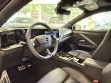 Opel Astra bei Sportwagen.expert - Abbildung (14 / 15)